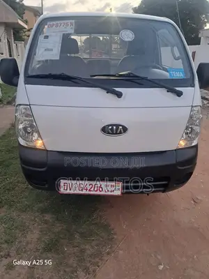 Kia Granbird 2006 White
