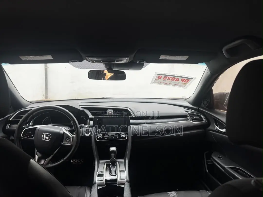 Honda Civic 2021 Gray