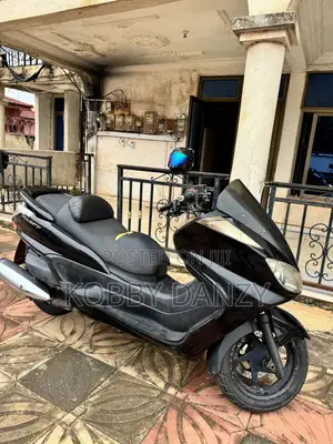 Yamaha Majesty 2013 Black