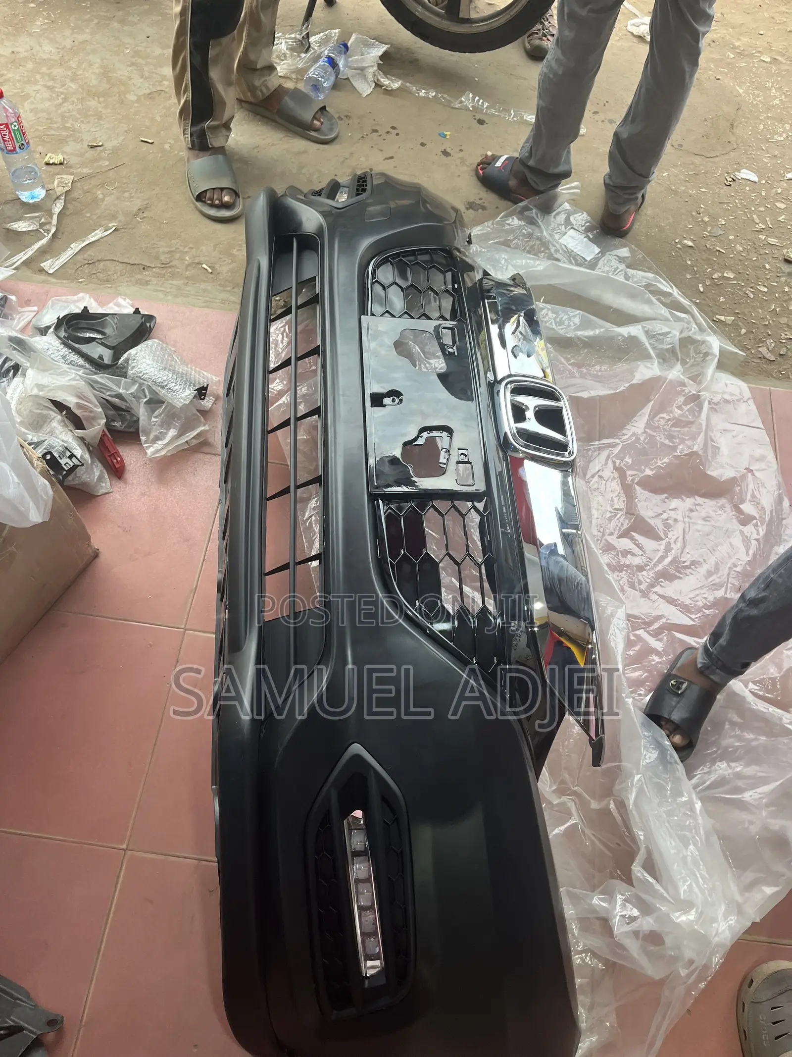 Honda HRV 2019,2020,2021,2022 Front Bumper Complete Touring/ High