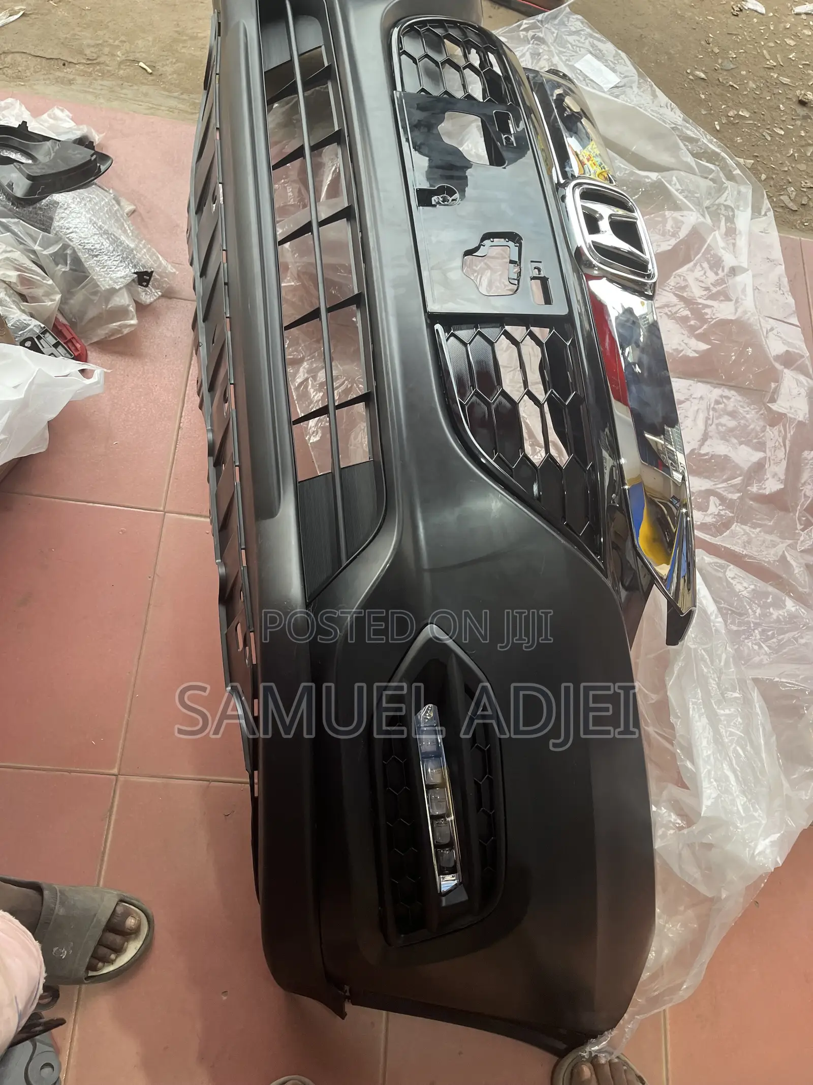 Honda HRV 2019,2020,2021,2022 Front Bumper Complete Touring/ High