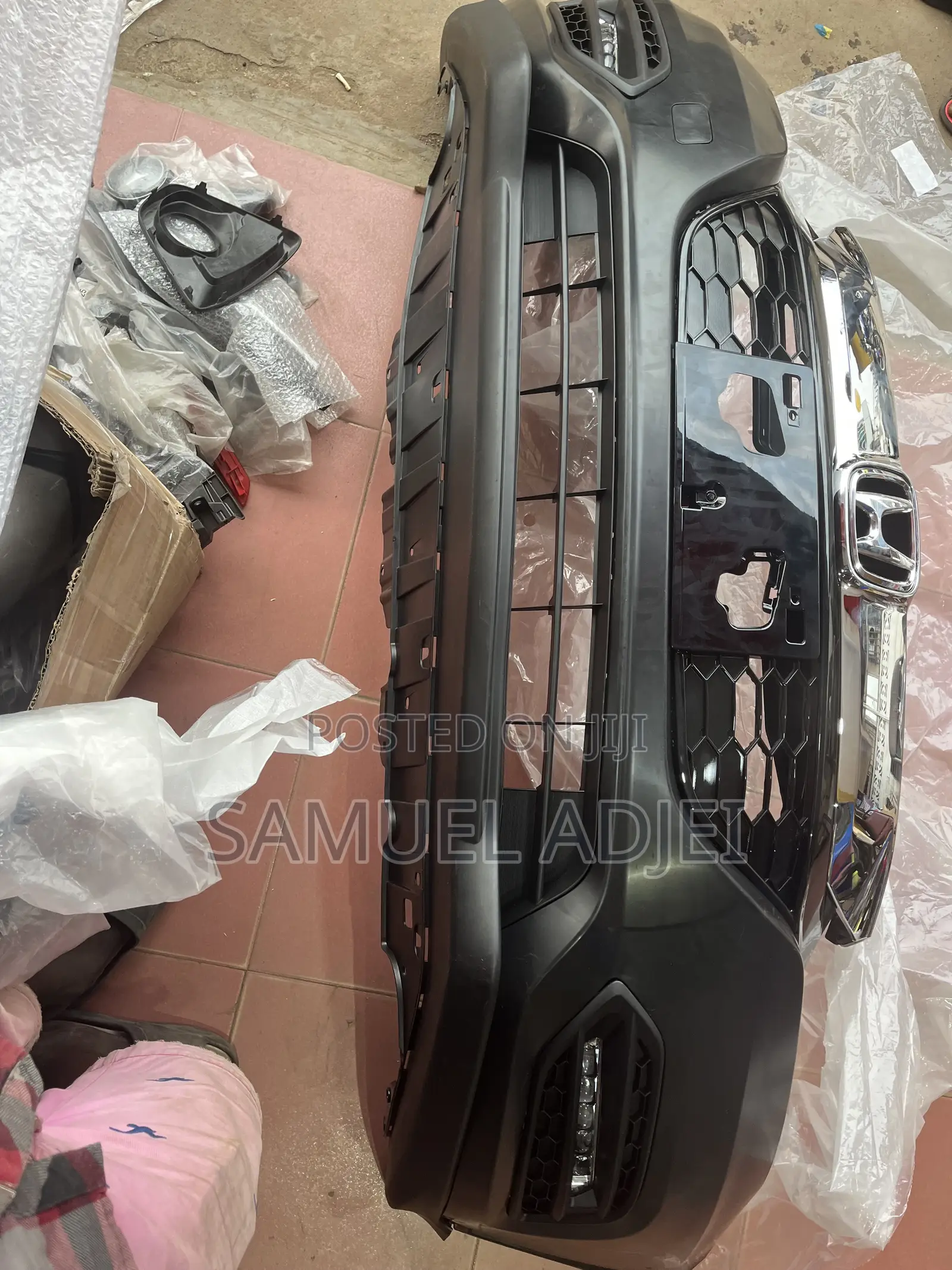 Honda HRV 2019,2020,2021,2022 Front Bumper Complete Touring/ High
