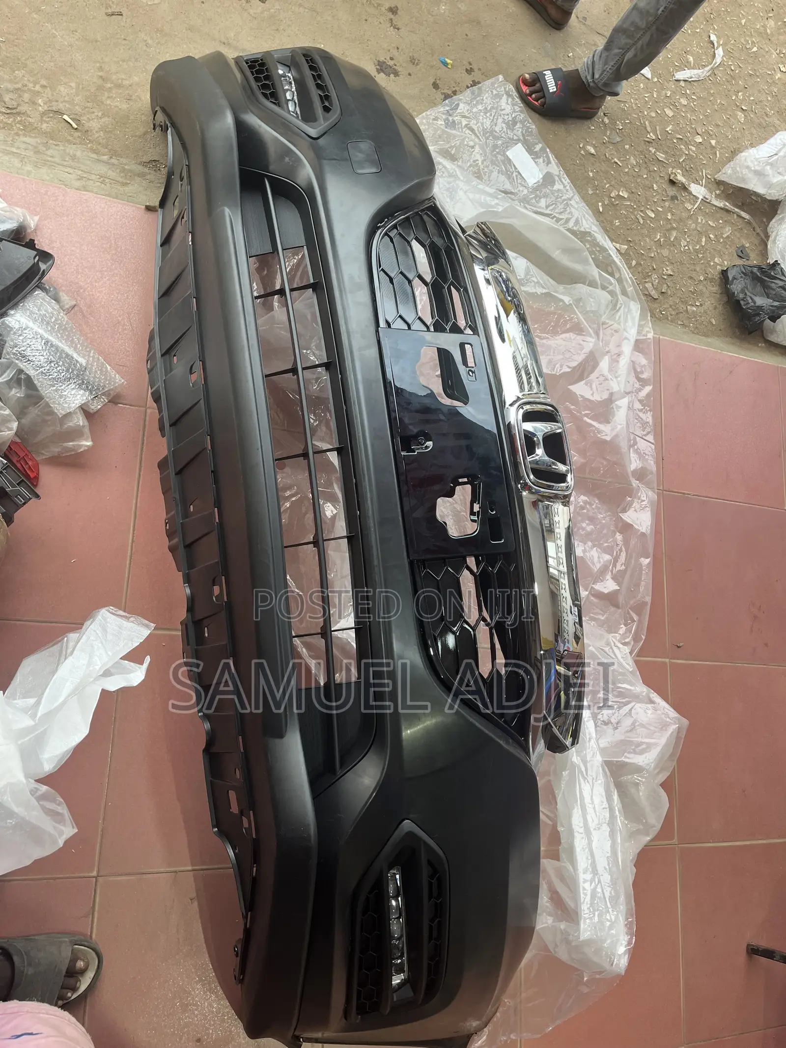 Honda HRV 2019,2020,2021,2022 Front Bumper Complete Touring/ High