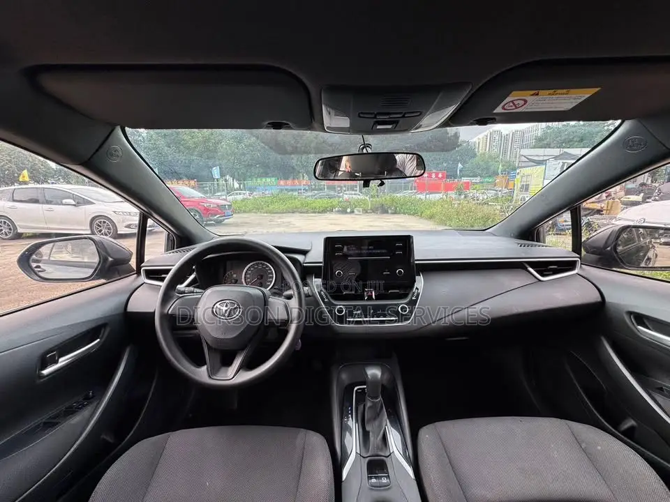Toyota Corolla SE (1.8L 4cyl 6M) 2019 Black