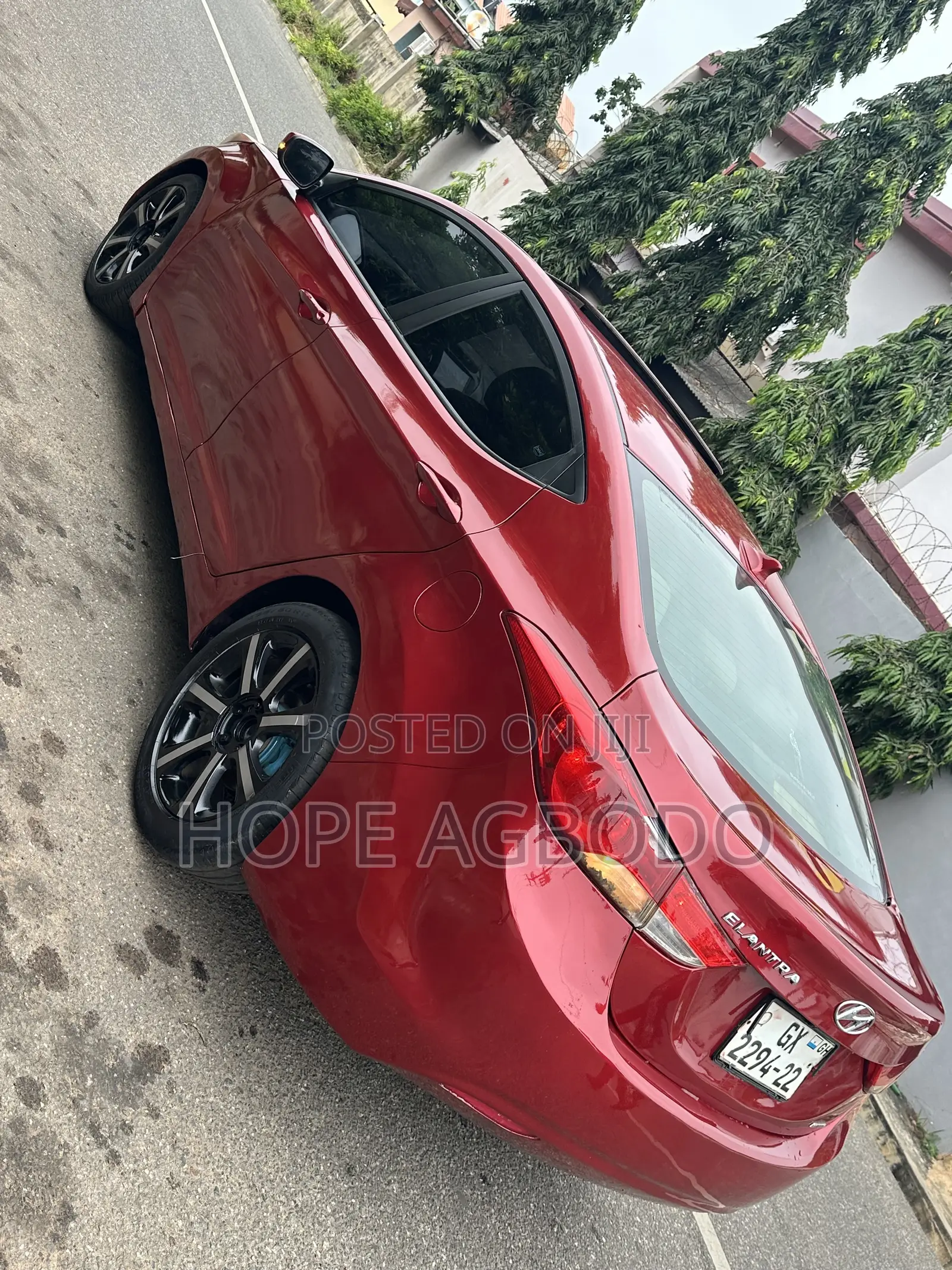Hyundai Elantra Limited Sedan FWD (1.8L 4cyl 6A) 2013 Red