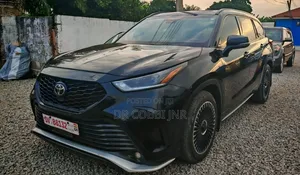 Toyota Highlander 2022 Blue