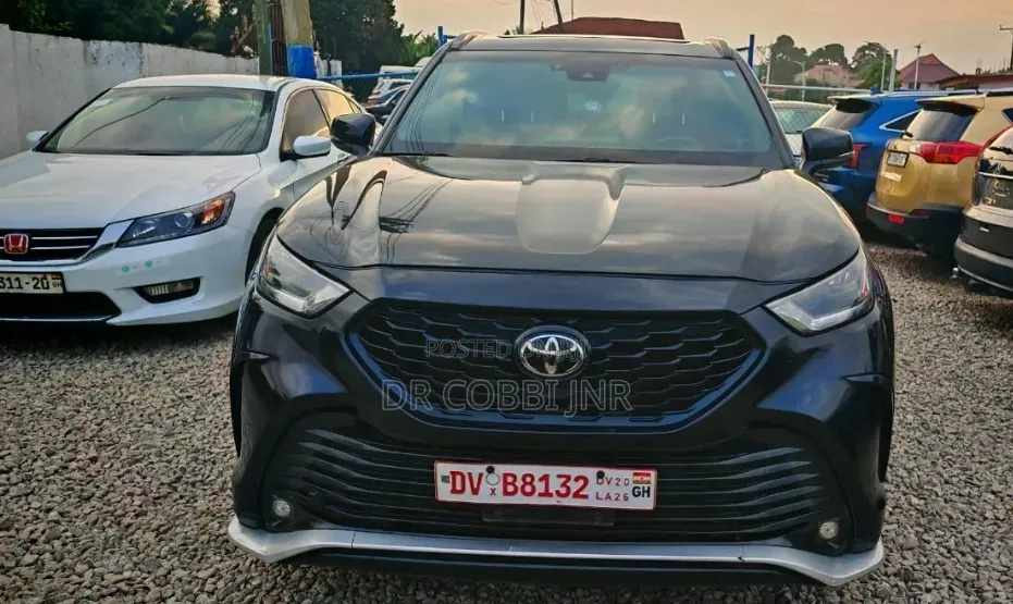 Toyota Highlander 2022 Blue