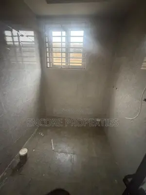 Furnished 2bdrm Apartment in School Junction, Ashaley Botwe for sale