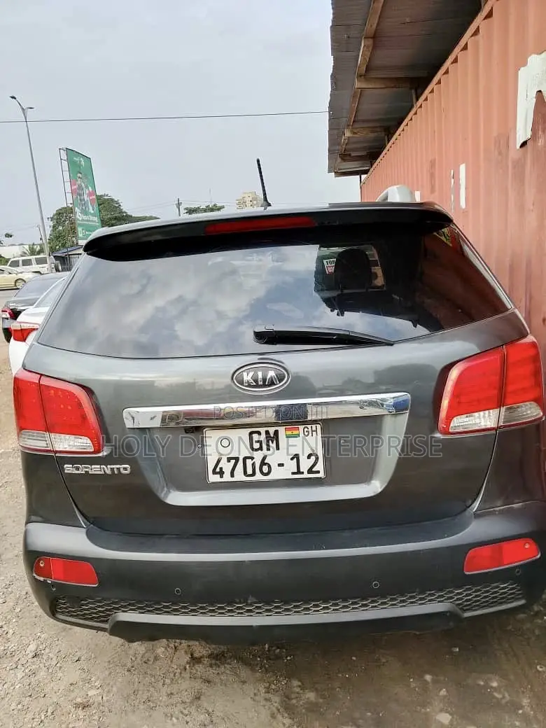 Kia Sorento LX 2011 Black