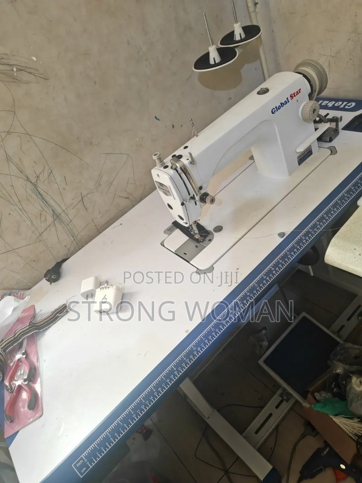 Industrial Sewing Machine