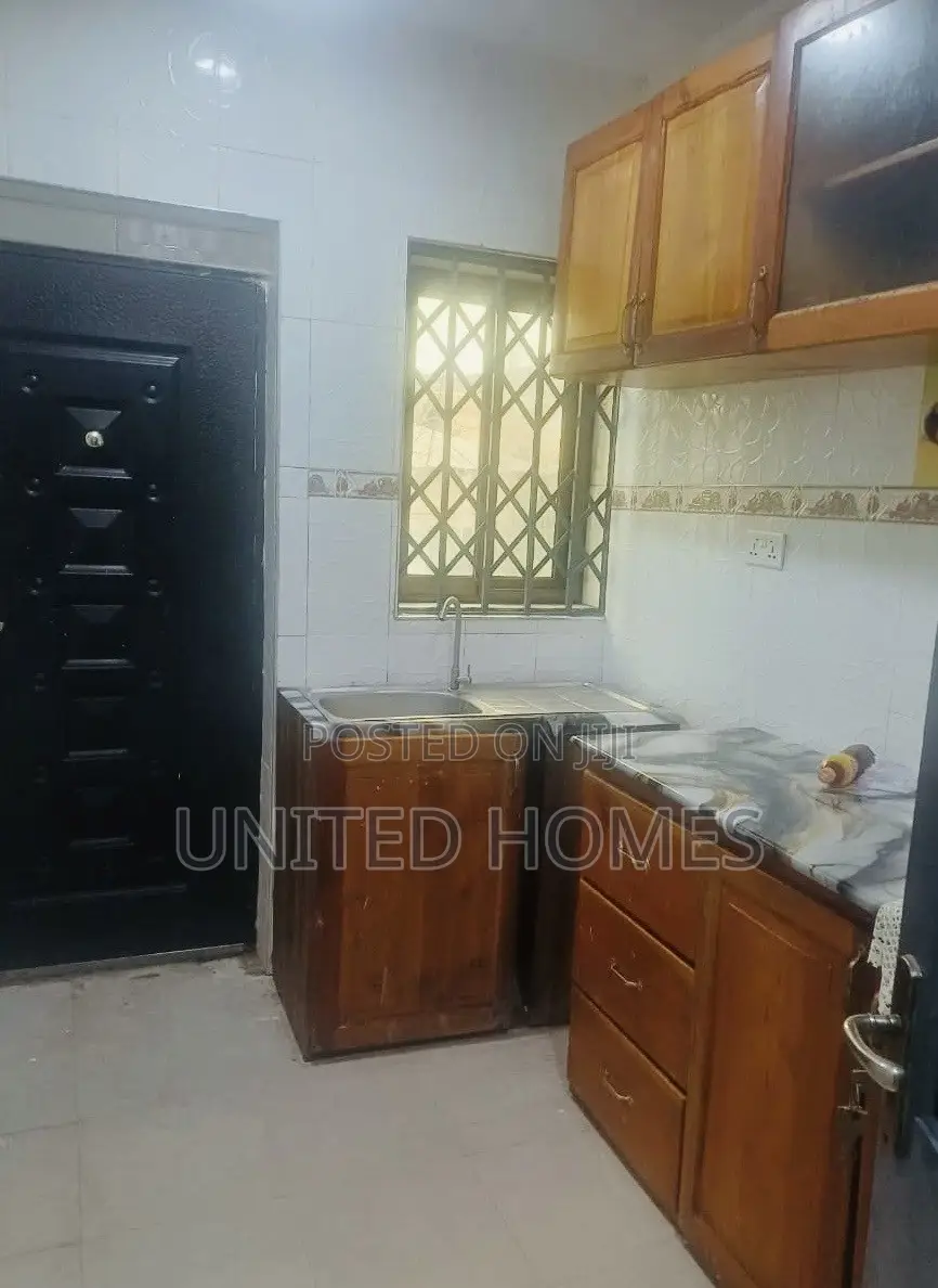 2bdrm Apartment in Lapaz for rent