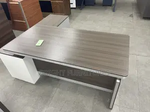 High Quality Office Table
