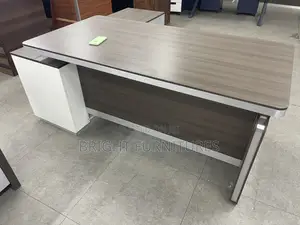 High Quality Office Table