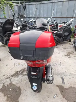 Honda Forza 2012 Red