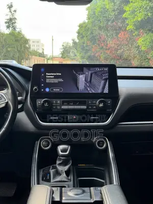 Toyota Grand Highlander XLE AWD 2024 Blue