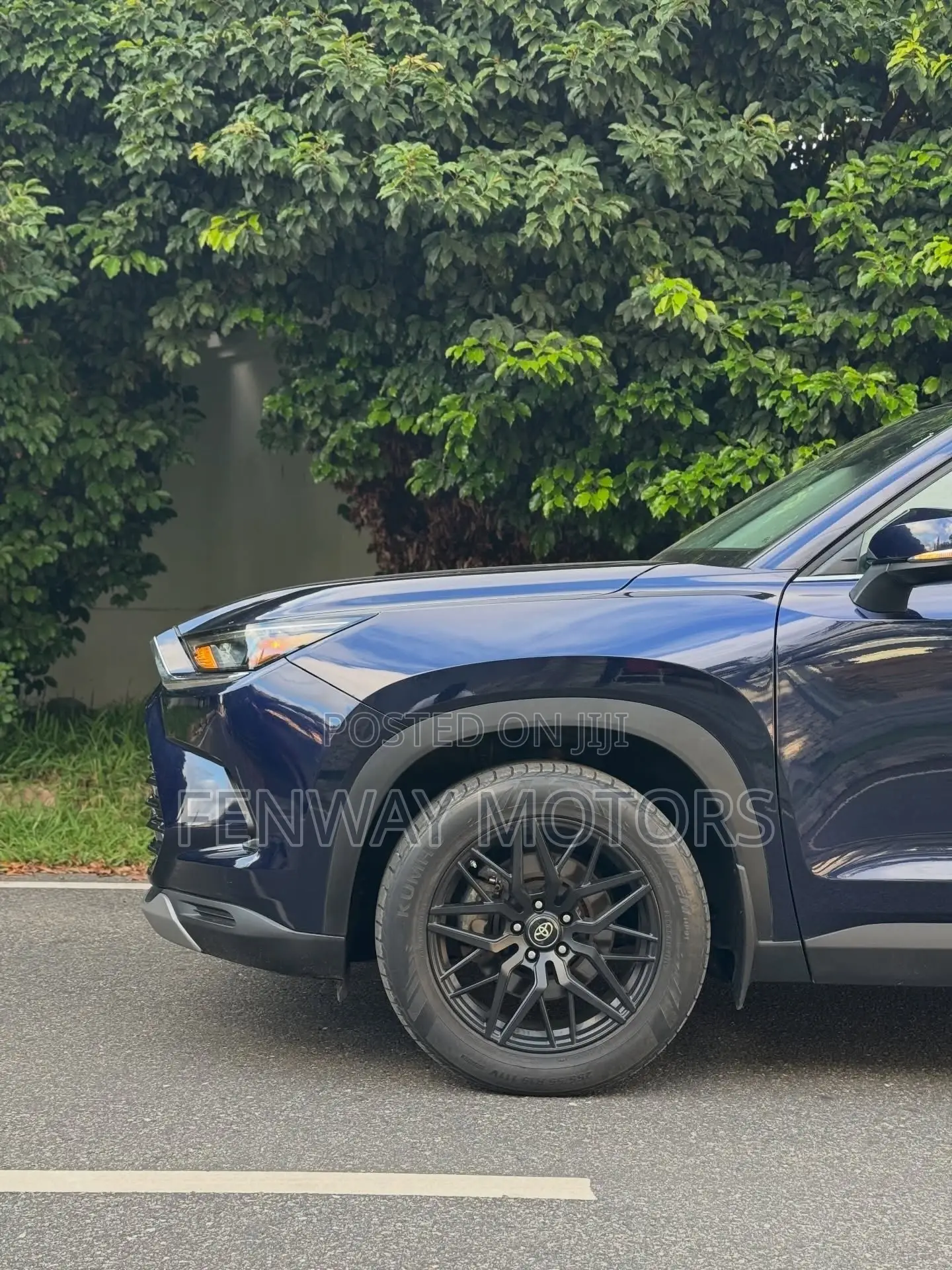 Toyota Grand Highlander XLE AWD 2024 Blue