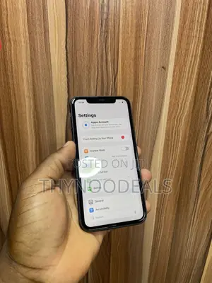 Apple iPhone 11 64 GB Black
