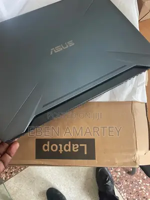 Laptop Asus TUF Gaming FX504 16GB Intel Core i7 SSD 512GB