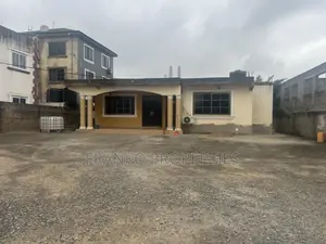 3bdrm House in Franko Properties, Little Roses Area for rent