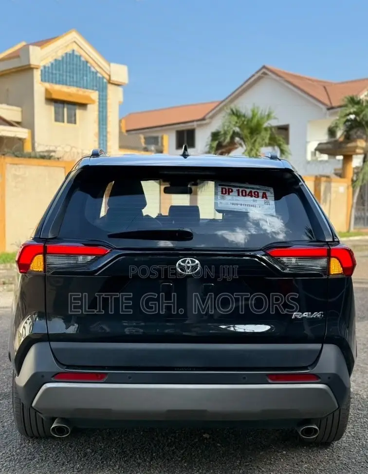 Toyota RAV4 2023 Black