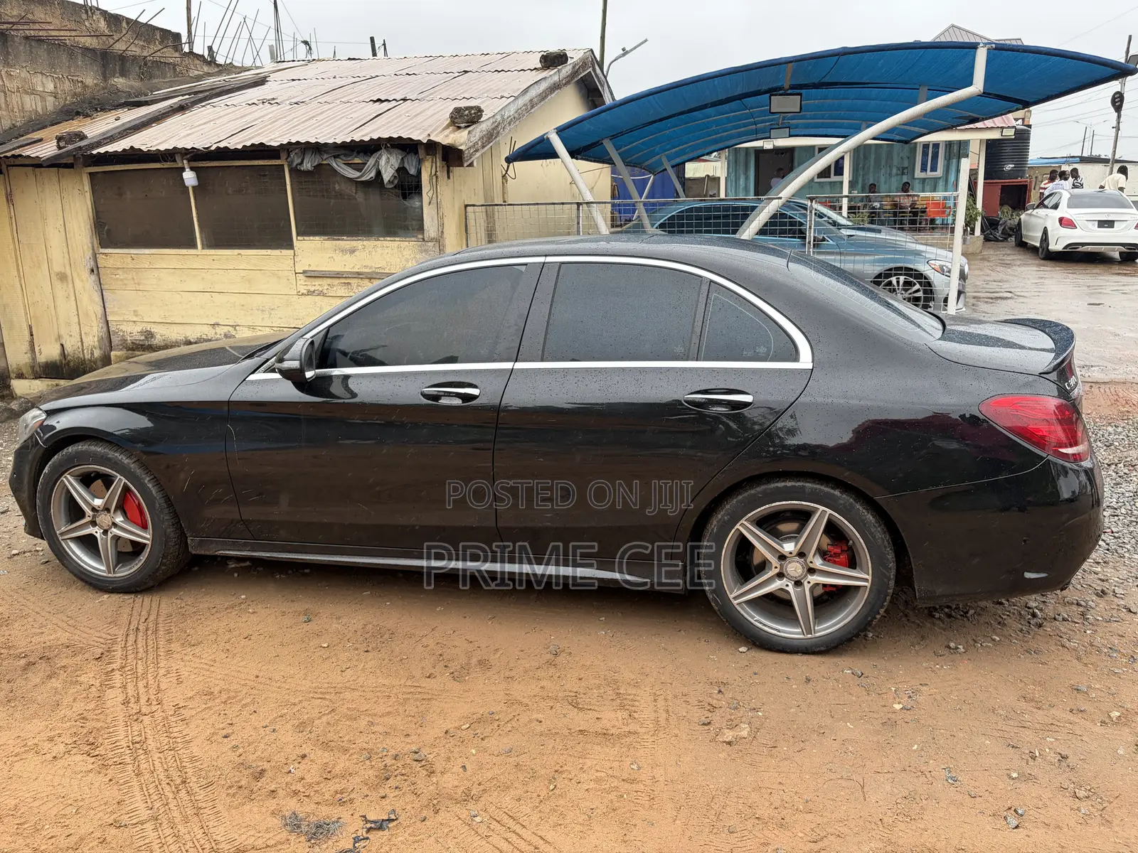 Mercedes-Benz C300 2016 Black