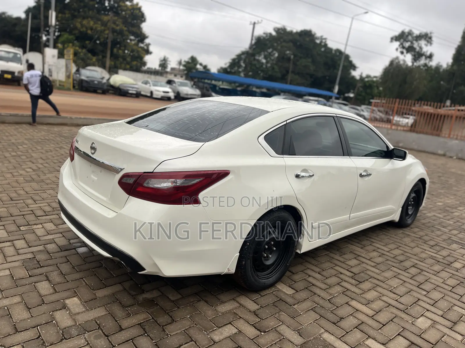 Nissan Altima 2.5 SV 2018 White