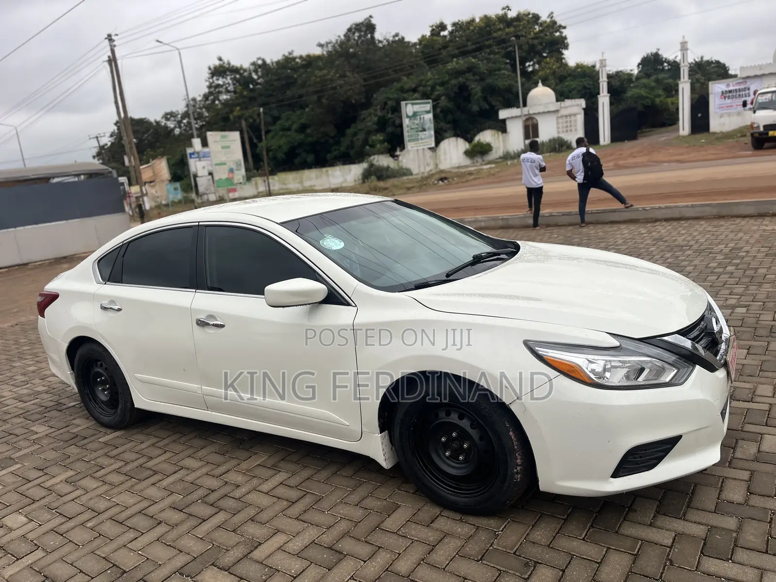 Nissan Altima 2.5 SV 2018 White