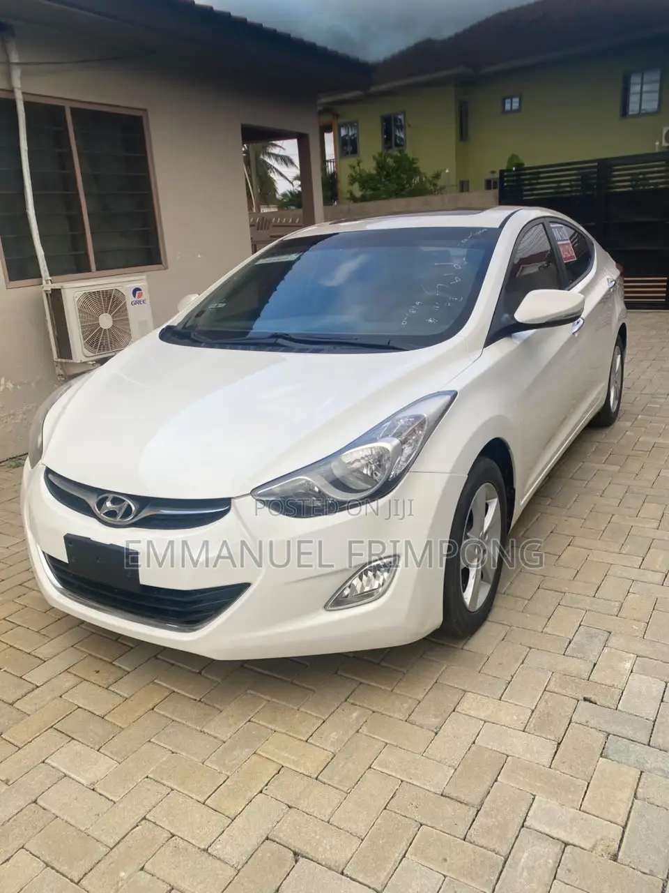Hyundai Elantra GLS 2012 White