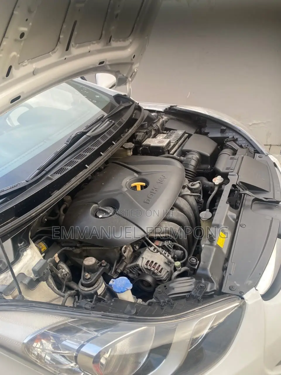 Hyundai Elantra GLS 2012 White