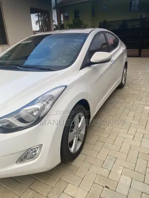 Hyundai Elantra GLS 2012 White
