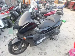 Honda Forza 2011 Black