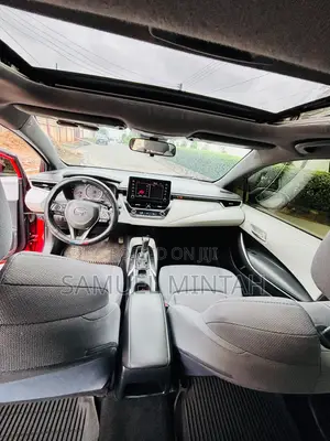 Toyota Corolla SE 2020 Red