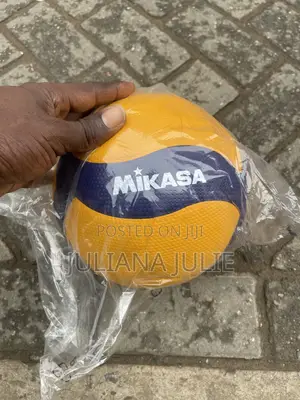 Original Volleyball V200 Mikasa at Cool Price