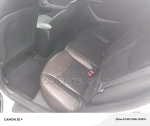 Hyundai Elantra 2012 White