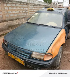 Opel Astra 1998 Green