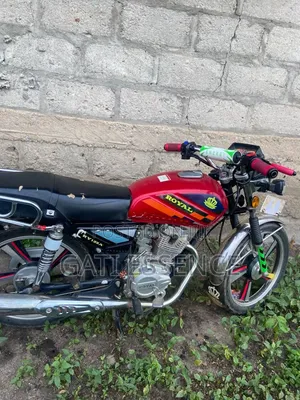 Royal RY125 2025 Red