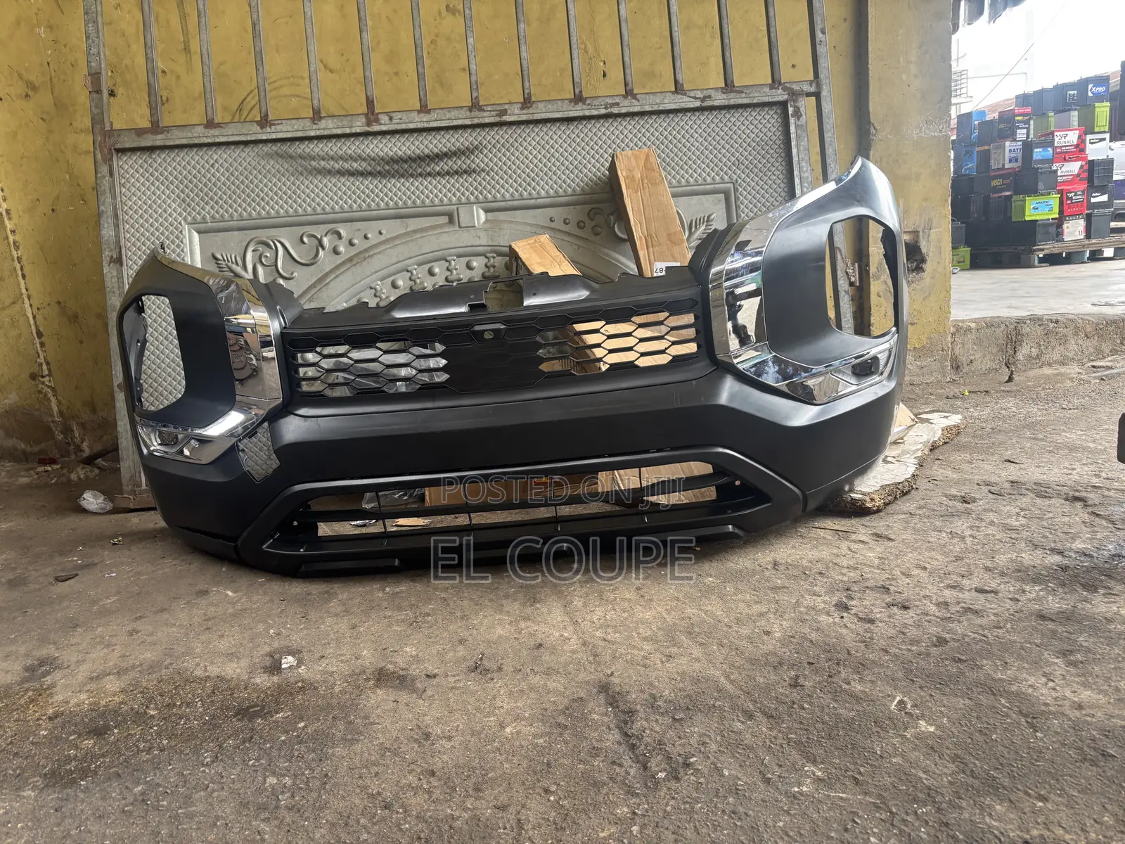 Mitsubishi Outlander Front Bumper Complete 2022-2023-2024