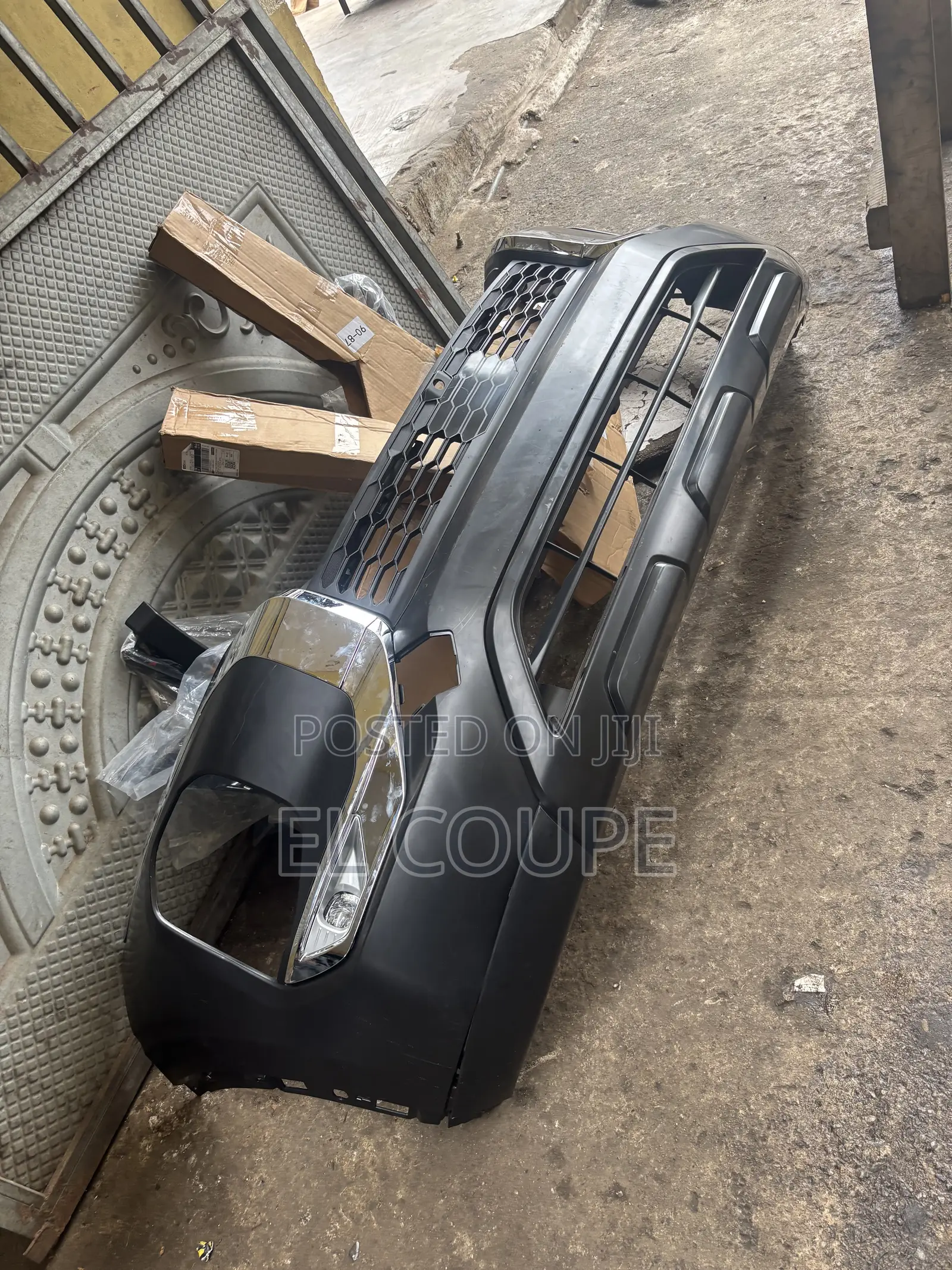 Mitsubishi Outlander Front Bumper Complete 2022-2023-2024