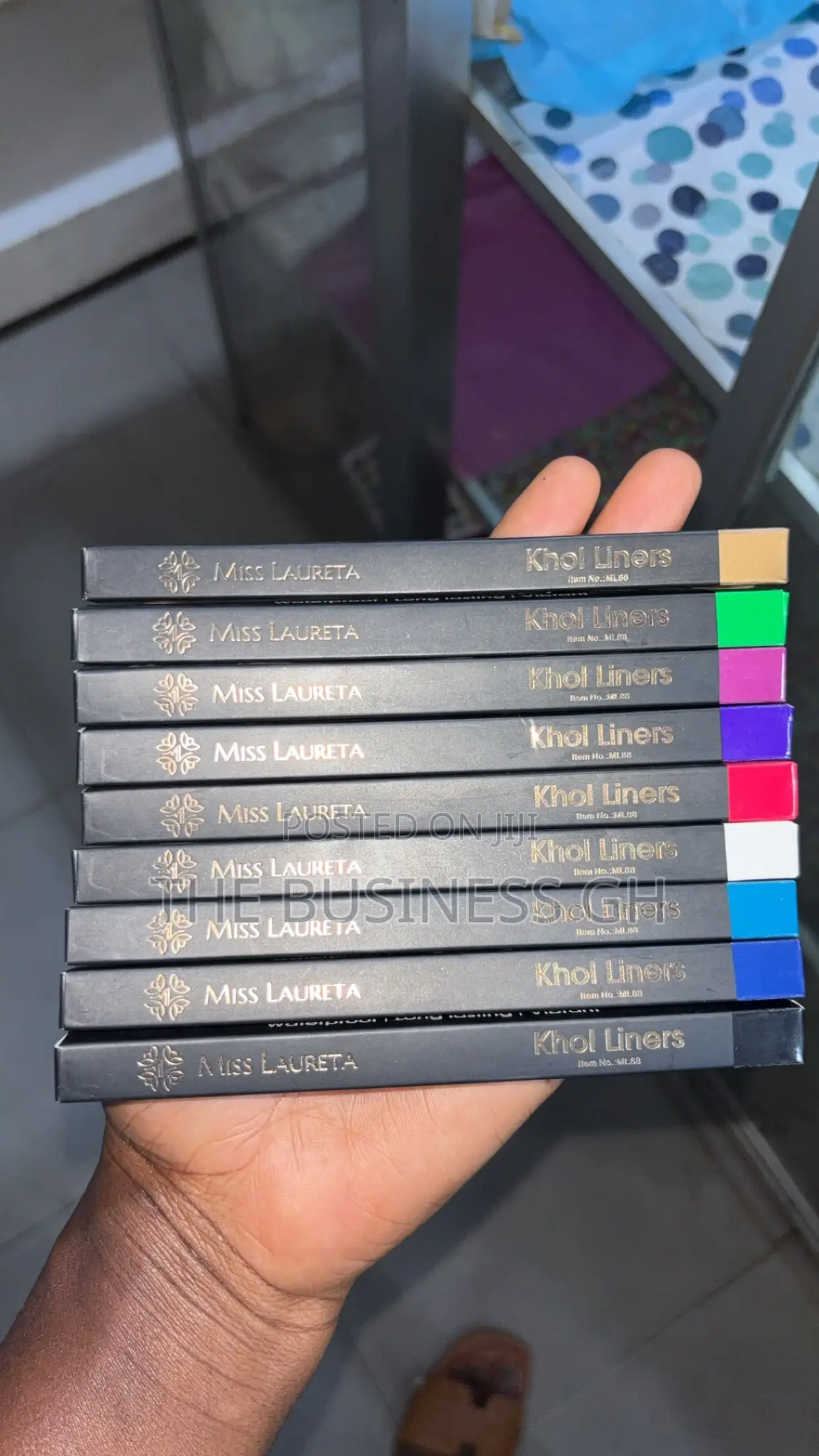 Miss Lauretta Khol Liners