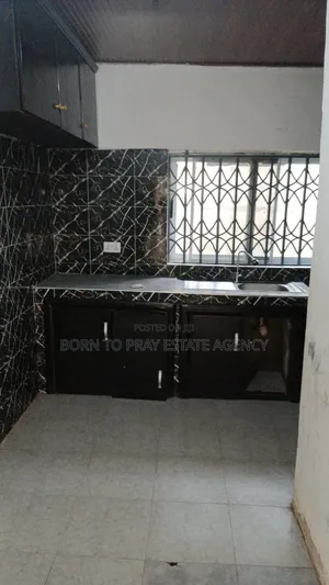 2bdrm Apartment in Born To Pray Estate, Ejisu-Juaben Municipal for rent