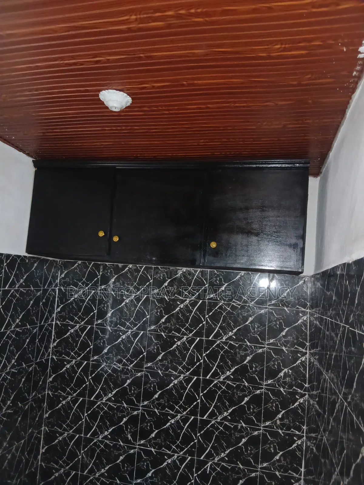 2bdrm Apartment in Born To Pray Estate, Ejisu-Juaben Municipal for rent