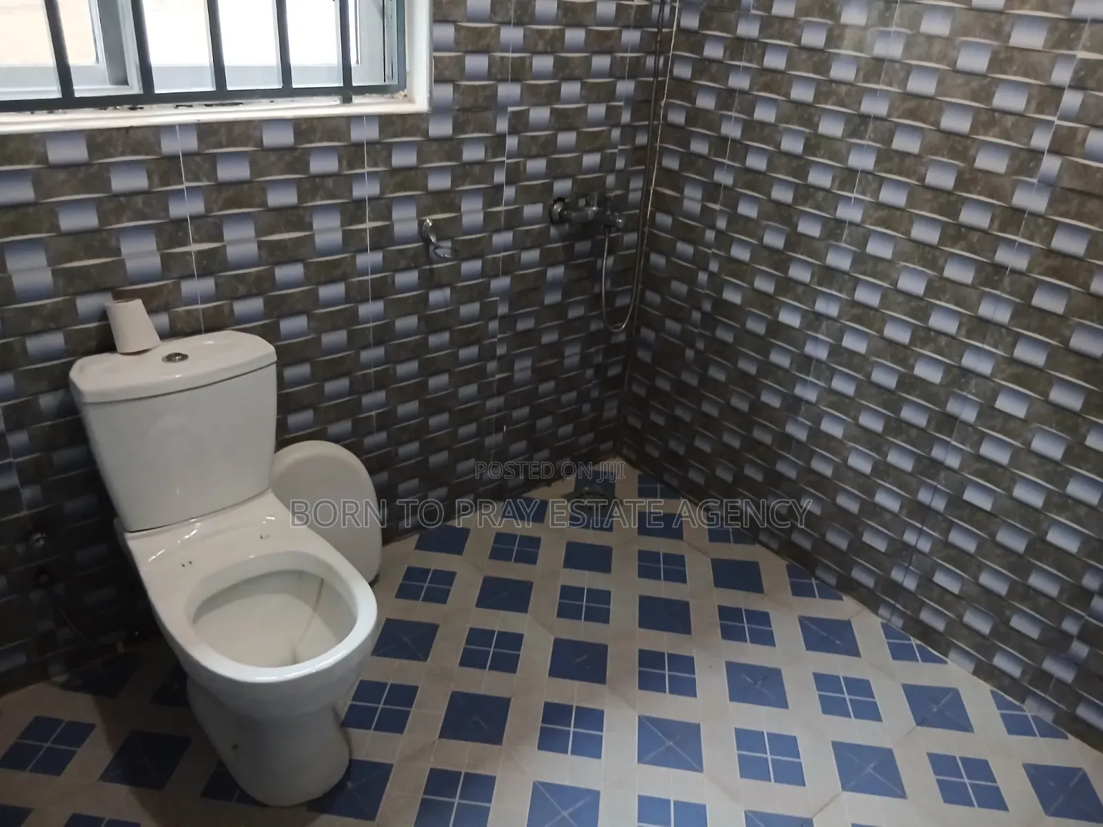 2bdrm Apartment in Born To Pray Estate, Ejisu-Juaben Municipal for rent