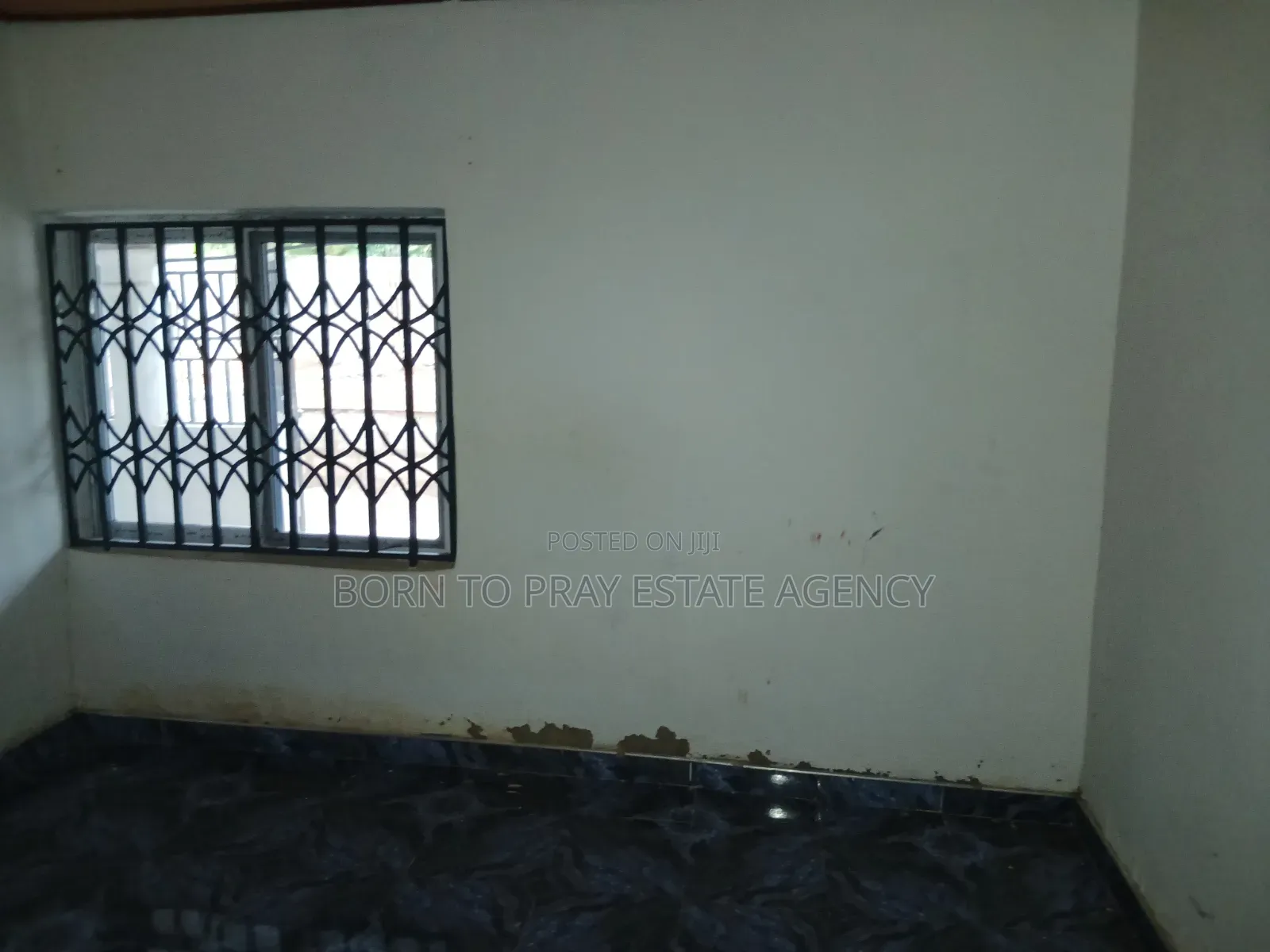 2bdrm Apartment in Born To Pray Estate, Ejisu-Juaben Municipal for rent
