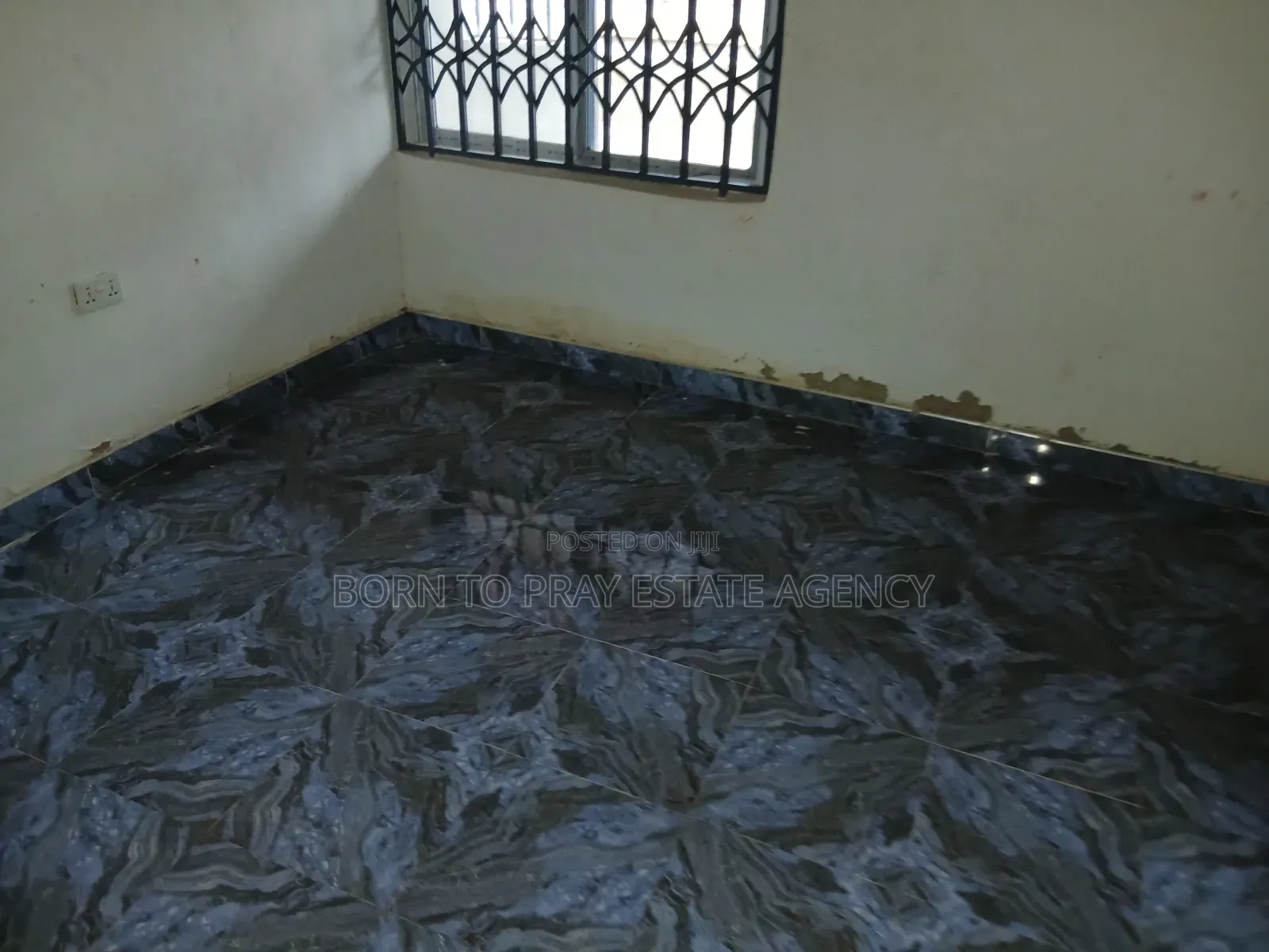 2bdrm Apartment in Born To Pray Estate, Ejisu-Juaben Municipal for rent