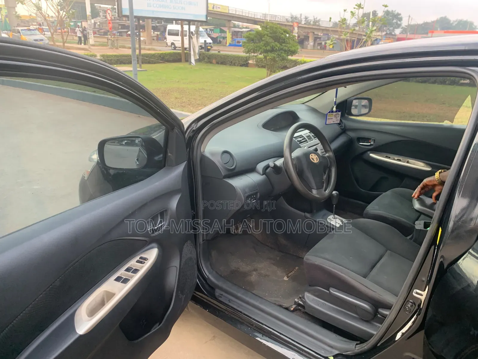 Toyota Yaris 2010 Black