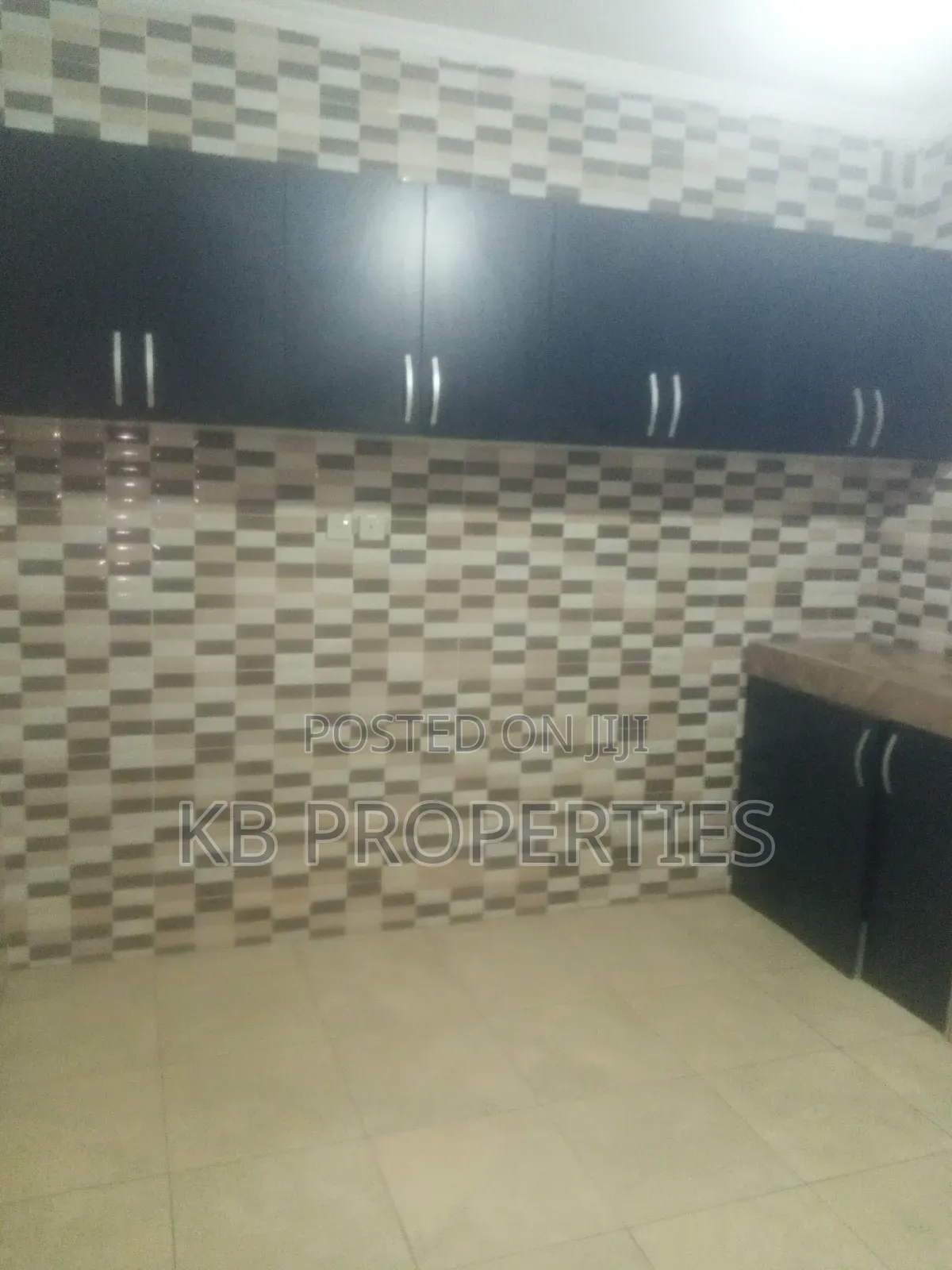2bdrm Apartment in Kb Properties, Baatsona Total for rent
