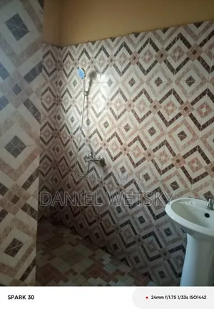 3bdrm Apartment in Lapaz, Hong Kong for rent