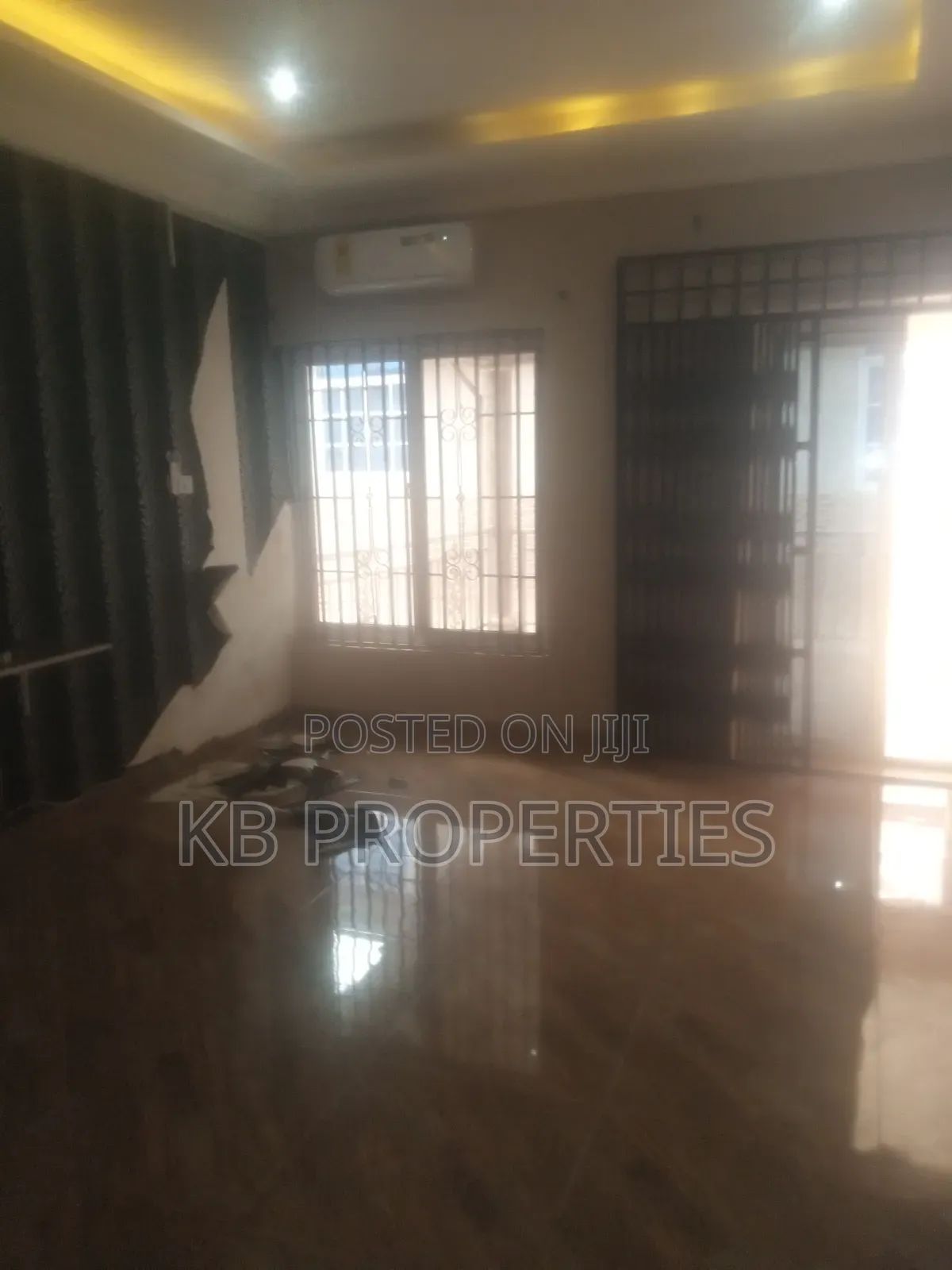 2bdrm Apartment in Kb Properties, Baatsona Total for rent