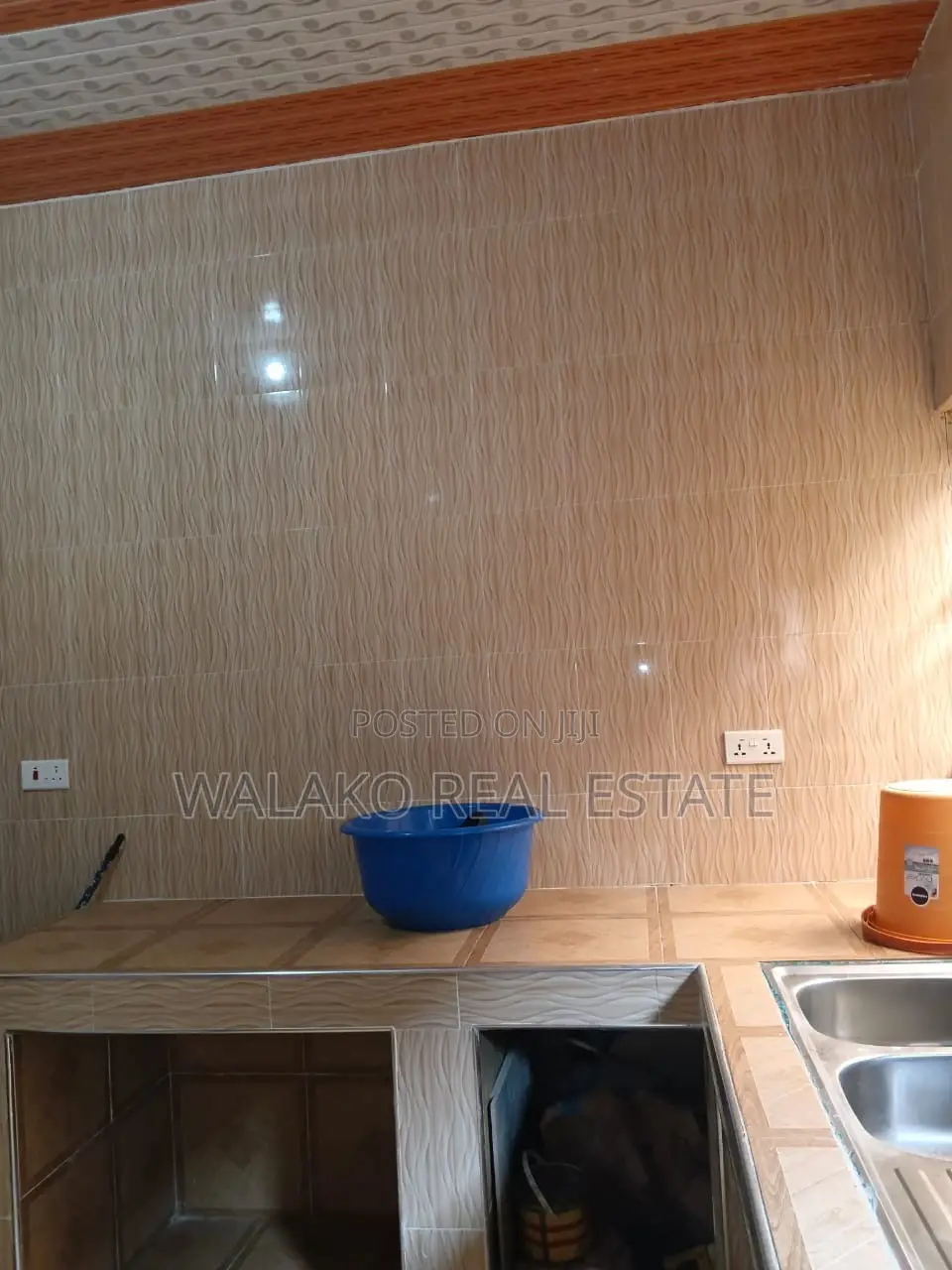 3bdrm House in Ablekuma for rent