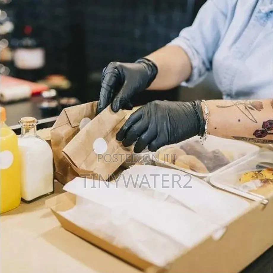 Disposable Nitrile Gloves